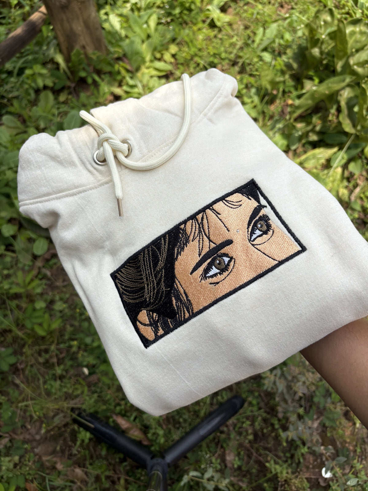 EyeKonic – Personalized Eye Embroidery Apparel